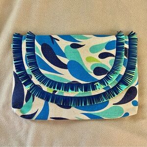 NWT Vera Bradley Wristlet RFID with Fringe Detail (missing strap)